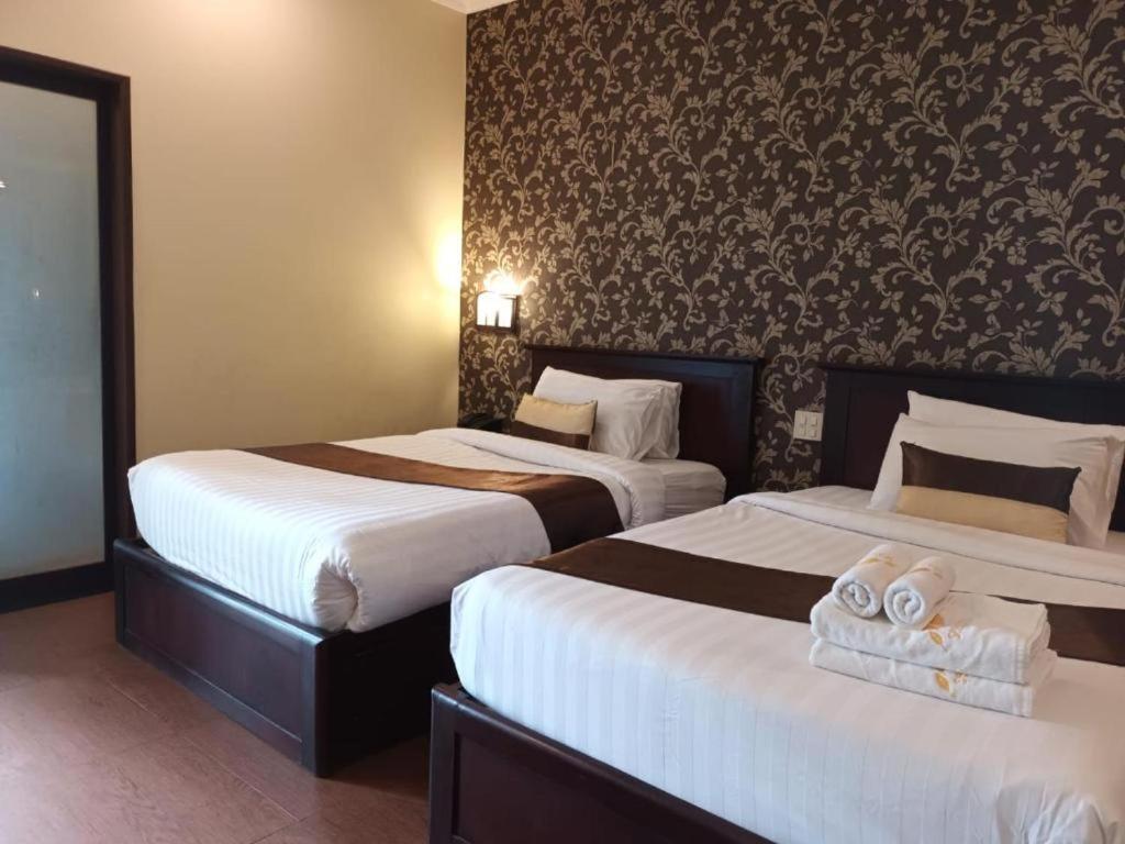 Seasons Riverside Hotel Vientiane Esterno foto