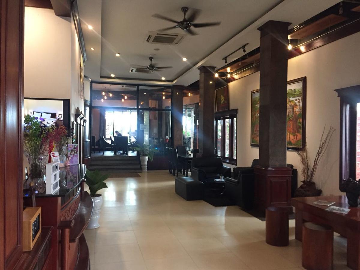 Seasons Riverside Hotel Vientiane Esterno foto